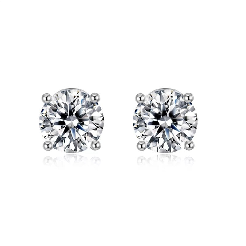 Lab-Grown Diamond Round Cut Earrings in PT950 Platinum Gold