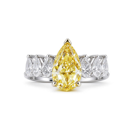 Yellow Pear Cut Ring | Lab-Grown Diamonds | Solid Gold |