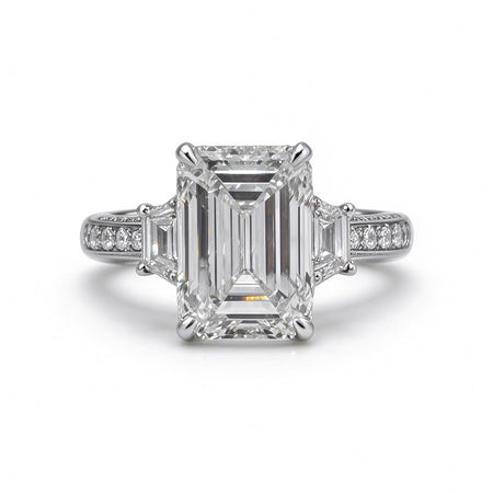 Emerald Cut Ring | Lab-Grown Diamonds | Solid Gold |