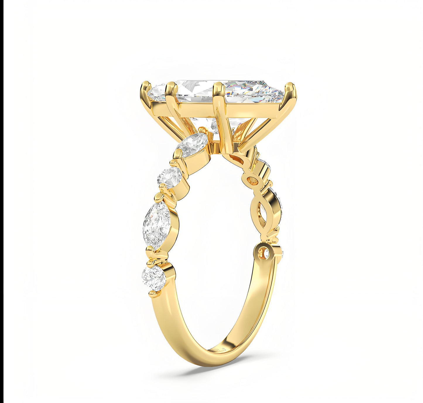 Lab-Grown Diamond Marquise Cut Ring in 18K Gold