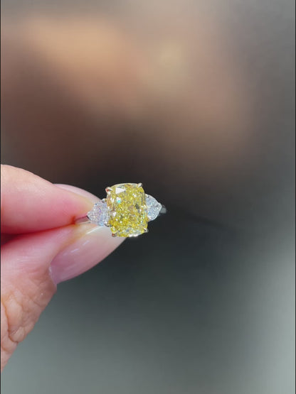Yellow Cushion Cut Ring | Lab-Grown Diamonds | Solid Gold |