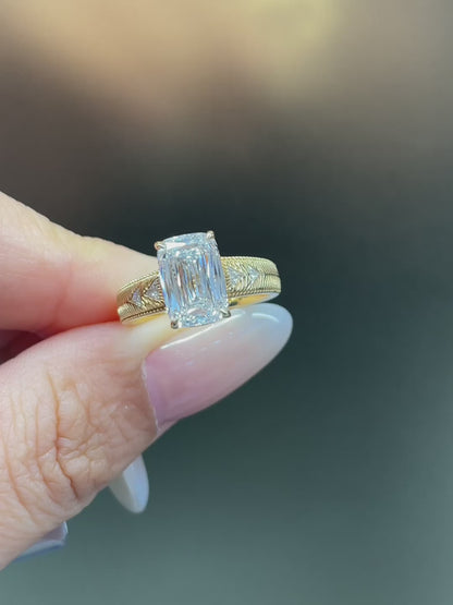 Emerald Cut Ring | Lab-Grown Diamonds | Solid Gold |